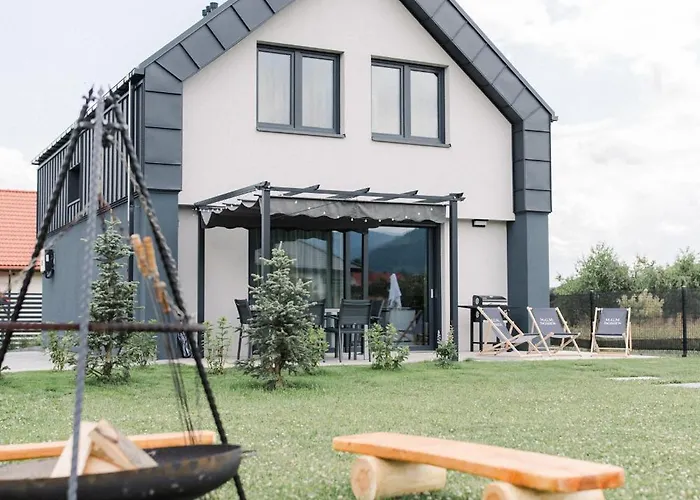 Domek na wyłączność ,bania z jacuzzi. Pobyt góry, jezioro, las. Lesna  zdjęcie