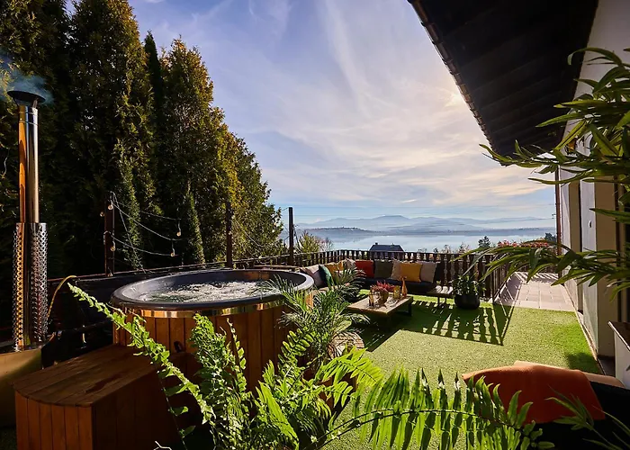 Villa Beskidzka 100 - Sauna & Balia Z Jacuzzi Widok Na Gory I Jezioro Zywieckie Zarzecze képek