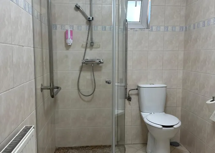 Фото Pokoje Hotelowe Wiktoria Гочалковице-Здруй
